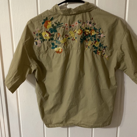 Madewell Women's Safari Button Down Tie Front Embroidered Top. Size S - Picture 4 of 4